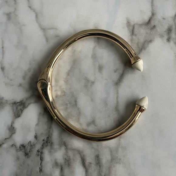 SLATE Porter Hinge Cuff Bracelet, Gold over Brass w/ Howlite, Rocksbox Exclusive - Picture 6 of 15